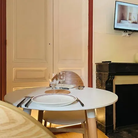 Votre Pied-a-terre Citadin - 464 *
